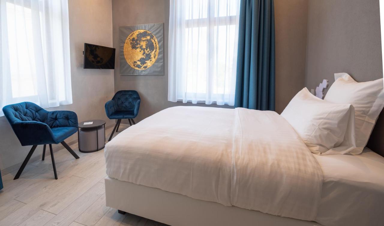 Liebknecht 13 Otel Bernburg Dış mekan fotoğraf